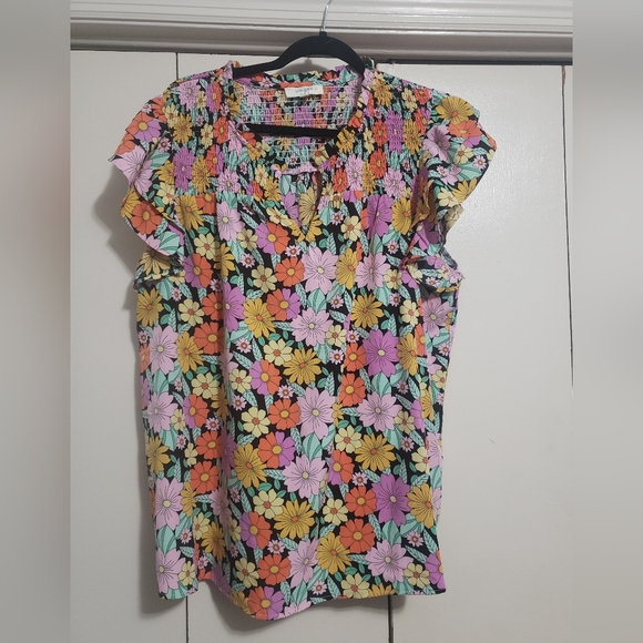 Umgee (NWOT) Multicolor Floral Ruffle Sleeve Top Size XL - Picture 3 of 10